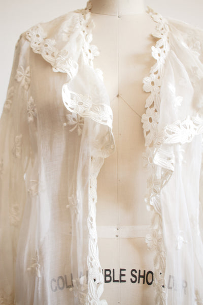 1930s White Organza Foliage Embroidered Duster