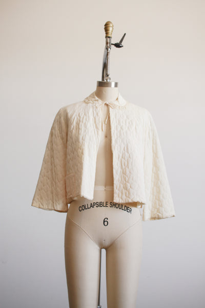1940s Cream Quilted Bed Jacket