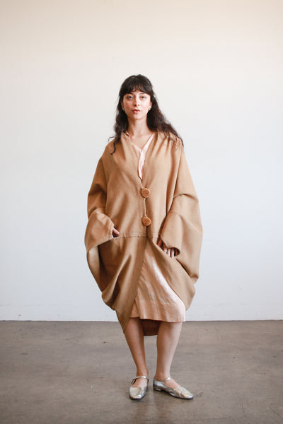 1970s Camel Wool Button Poncho