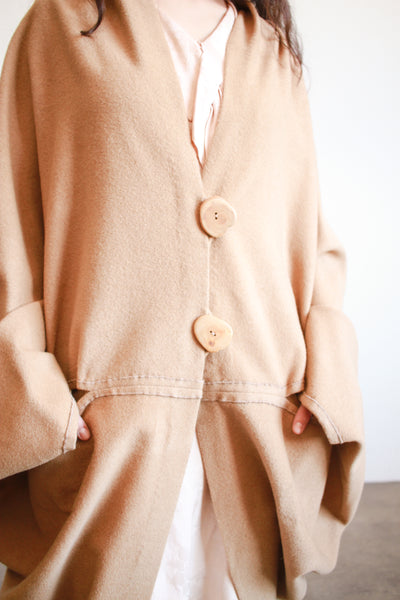 1970s Camel Wool Button Poncho