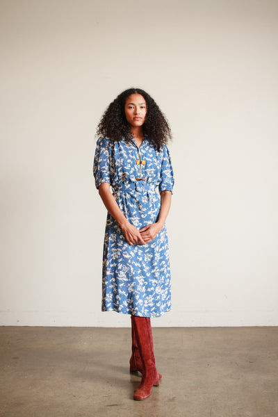 1940s Cerulean Cold Rayon Chinoiserie Motif Belted Dress