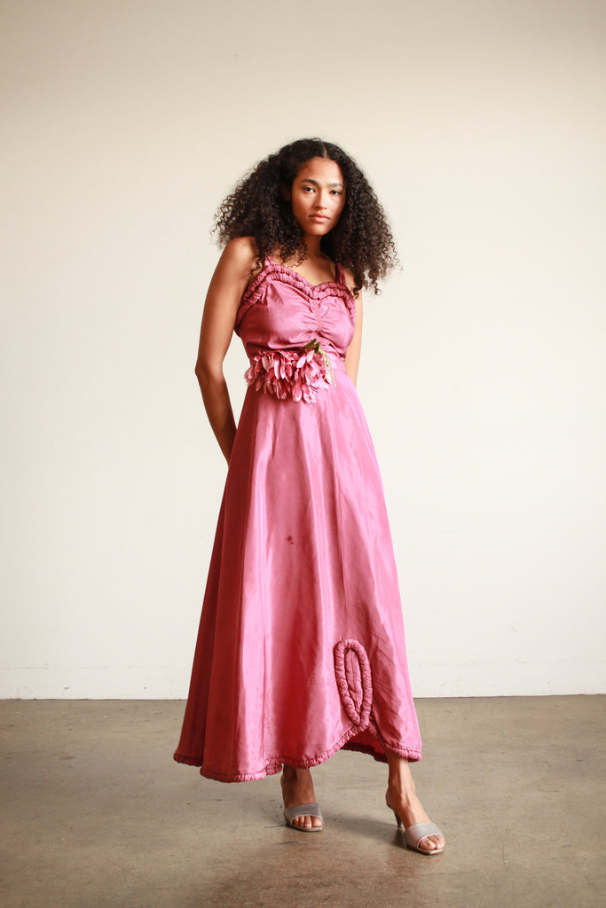 1950s Plum Taffeta Ruched Evening Dress 1950s Plum Taffeta Ruched Evening Dress