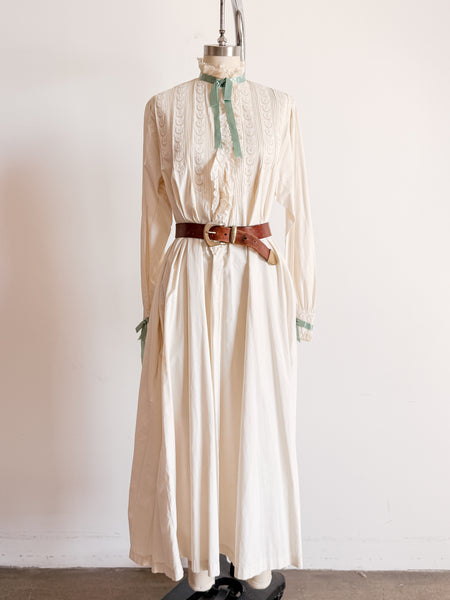 Victorian Cream Cotton Embroidered Nightgown