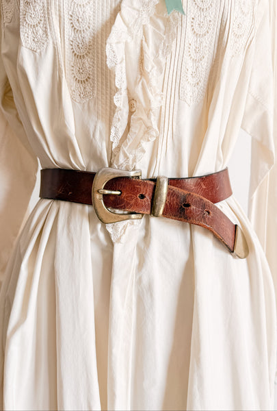 1960s Brown Leather Brass Buckle Belt