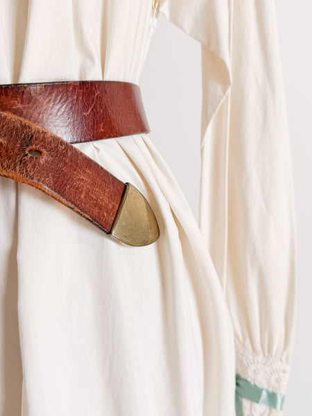 1960s Brown Leather Brass Buckle Belt