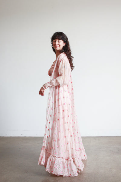 1930s Pink Silk Organza Flower Duster