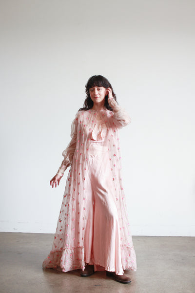 1930s Pink Silk Organza Flower Duster