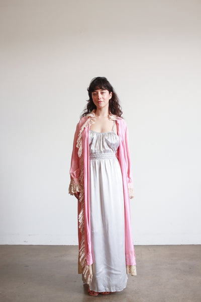 1930s Foxglove Pink Chinese Jacquard Duster
