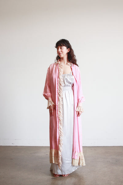 1930s Foxglove Pink Chinese Jacquard Duster