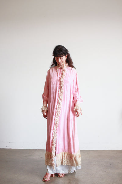 1930s Foxglove Pink Chinese Jacquard Duster