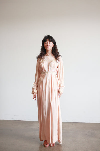 1900s Light Pink Cotton Applique Nightdress