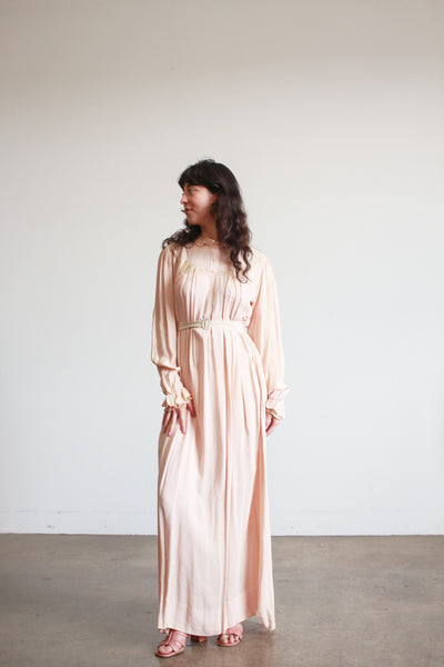 1900s Light Pink Cotton Applique Nightdress