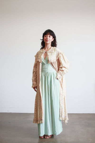 1800s Ecru Cotton Calico Lace Bib Duster