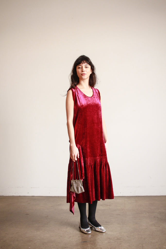 1920s Raspberry Silk Velvet Drop Waist Dress – Blossom Vintage 1920s Raspberry Silk Velvet Drop Waist Dress – Blossom Vintage