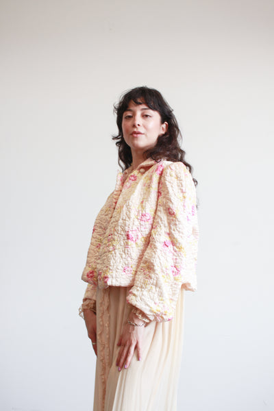 1950s Blush Quilted Floral Bed Jacket