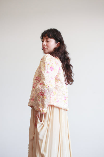 1950s Blush Quilted Floral Bed Jacket