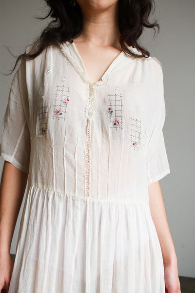 1920s Cotton Embroidered Dress