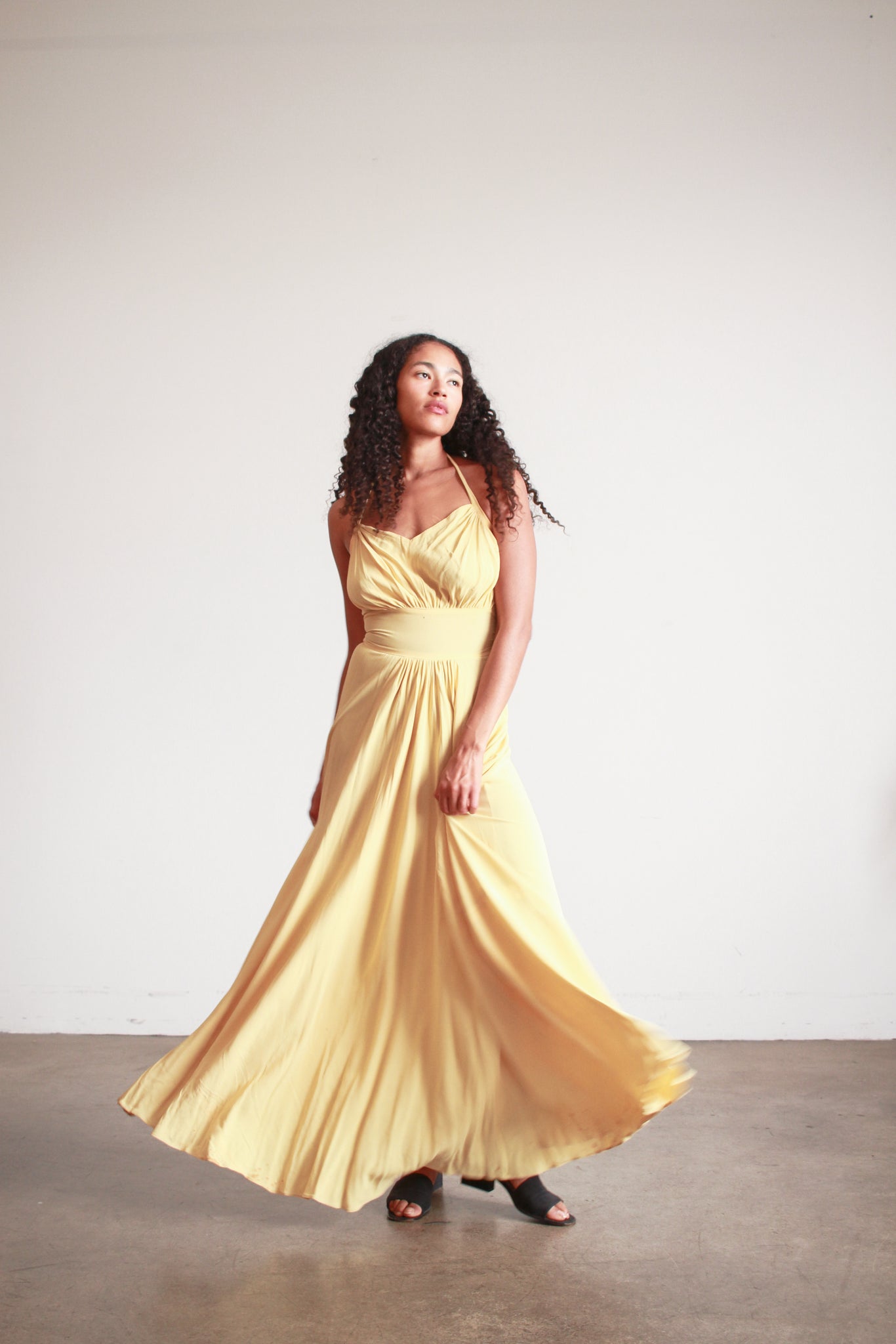 1940s halter dress Lemon Yellow Rayon Color:Beige/Gold No Stretch Closure Type Mint Velvet Orange Floral wk25