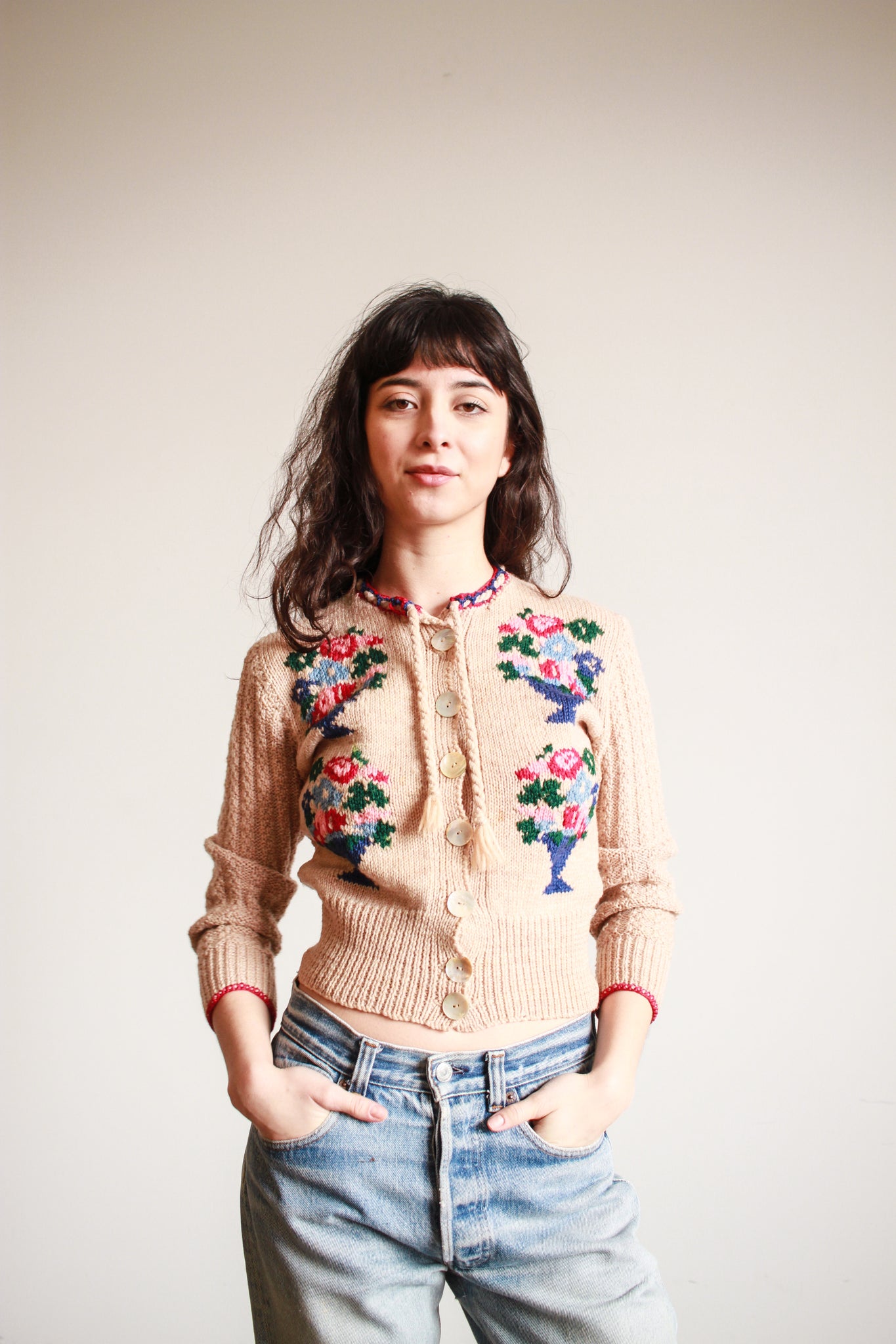 1970s Tan Wool Bouquet Knit Cardigan