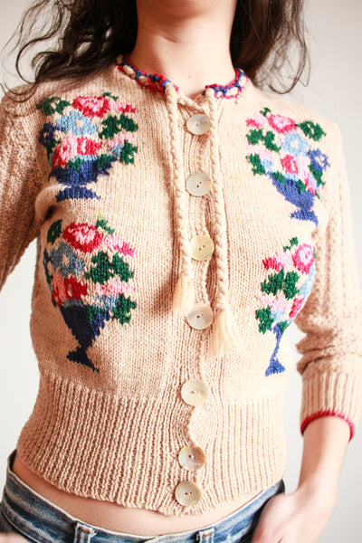 1970s Tan Wool Bouquet Knit Cardigan