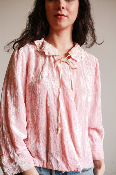 1940s Bubblegum Pink Velour Bed Jacket