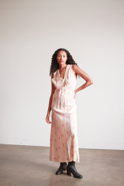 1930s Pale Pink Rosette Bias Nightgown