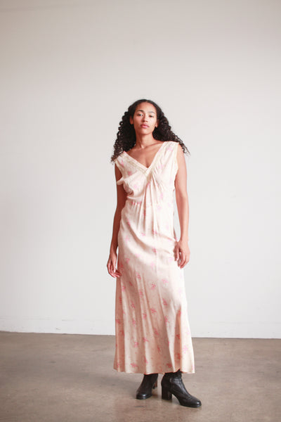 1930s Pale Pink Rosette Bias Nightgown