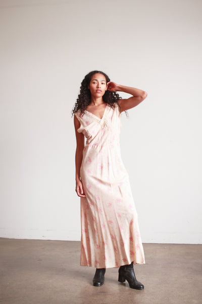 1930s Pale Pink Rosette Bias Nightgown