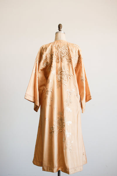 1920s Apricot Floral Motif Embroidered Silk Robe