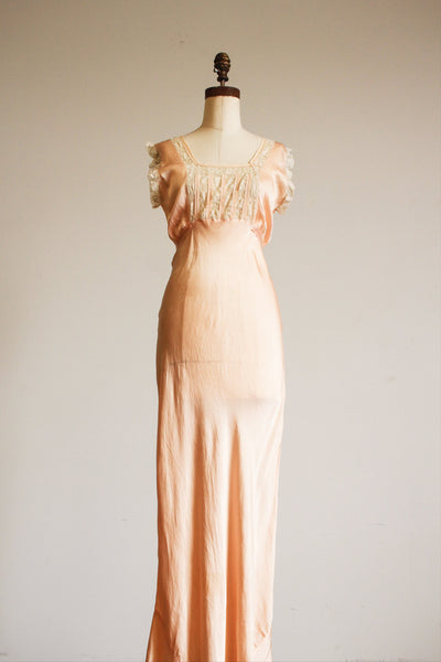 1930s Peach Silk Charmeuse Lace Paneled Bias Slip Dress