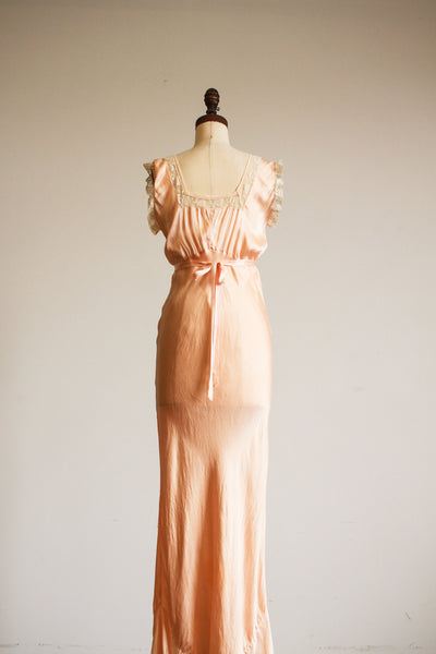 1930s Peach Silk Charmeuse Lace Paneled Bias Slip Dress