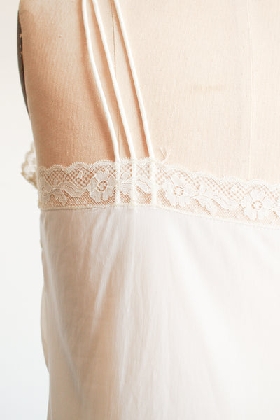 1950s Vanity Fair Cream Lace Inset Slip Dress