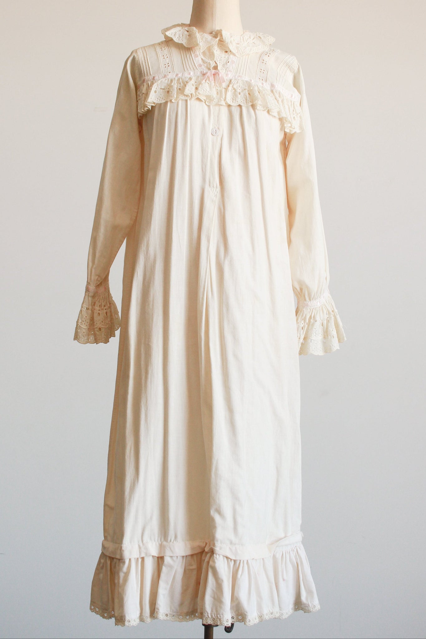 1900s Cream Cotton Ruffle Pink Trim Nightgown