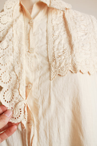 1900s Beige Cotton Lace Bib Duster Nightgown
