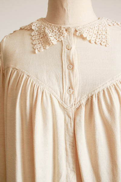 1900s Cream Cotton Crochet Collar Nightgown