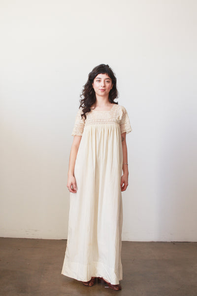 1900s Cream Lace Embroidered Cotton Nightgown