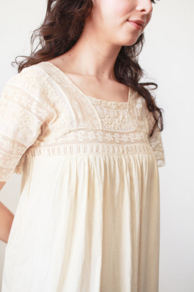 1900s Cream Lace Embroidered Cotton Nightgown