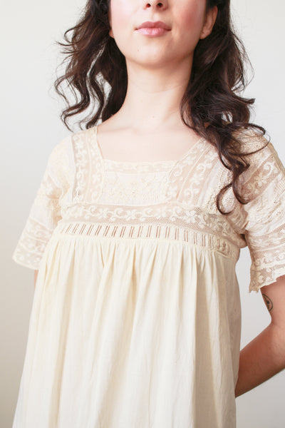 1900s Cream Lace Embroidered Cotton Nightgown