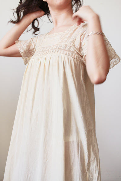 1900s Cream Lace Embroidered Cotton Nightgown