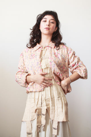 1950s Pink Quilted Rose Bed Jacket