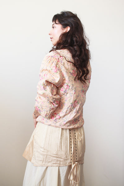 1950s Pink Quilted Rose Bed Jacket