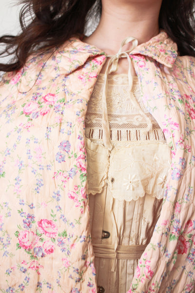 1950s Pink Quilted Rose Bed Jacket