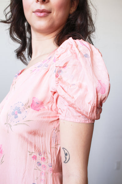 1940s Pink Cold Rayon Floral Puff Sleeve Dress