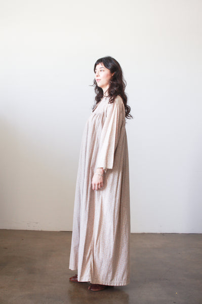 1900s Gray Cotton Floral Nightgown