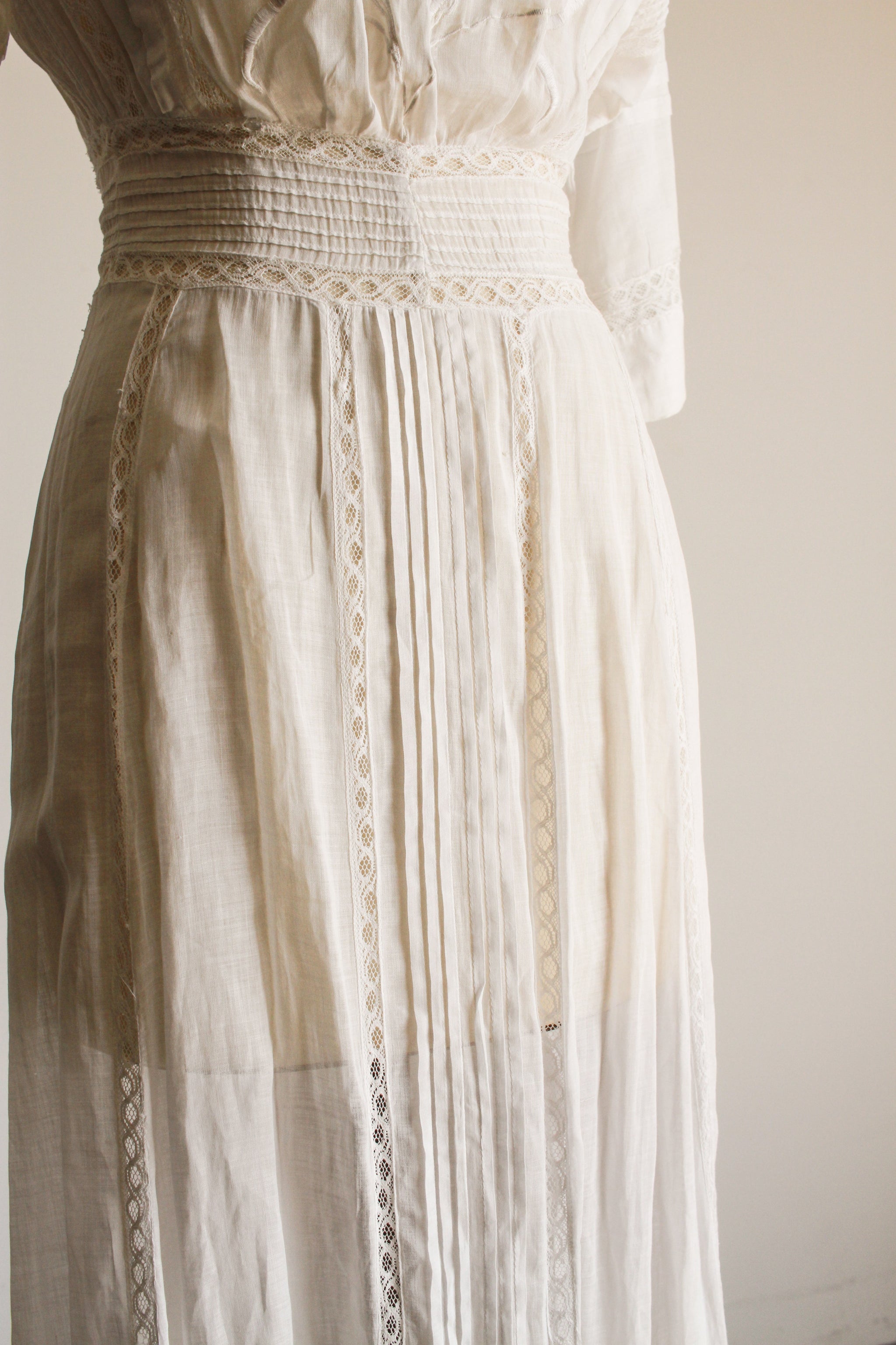 ワンピース 1900s Hand Embroidery Lawn Linen Dress Antique 1900s White Cotton Embroidered Dress — Canned Ham
