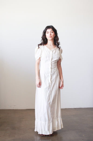 Antique Ivory Lace Trim Short Sleeve Chemise