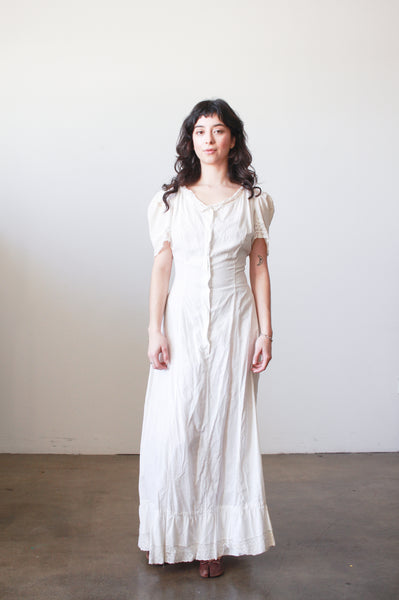 Antique Ivory Lace Trim Short Sleeve Chemise