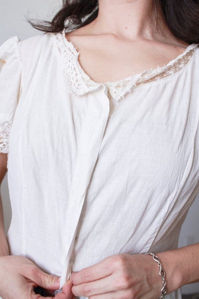 Antique Ivory Lace Trim Short Sleeve Chemise