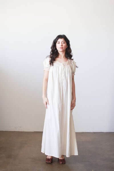 1910s Ivory Cotton Lace Trim Puff Sleeve Nightgown