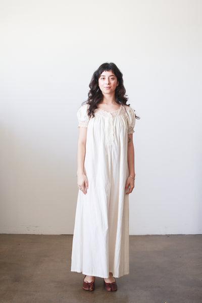 1910s Ivory Cotton Lace Trim Puff Sleeve Nightgown